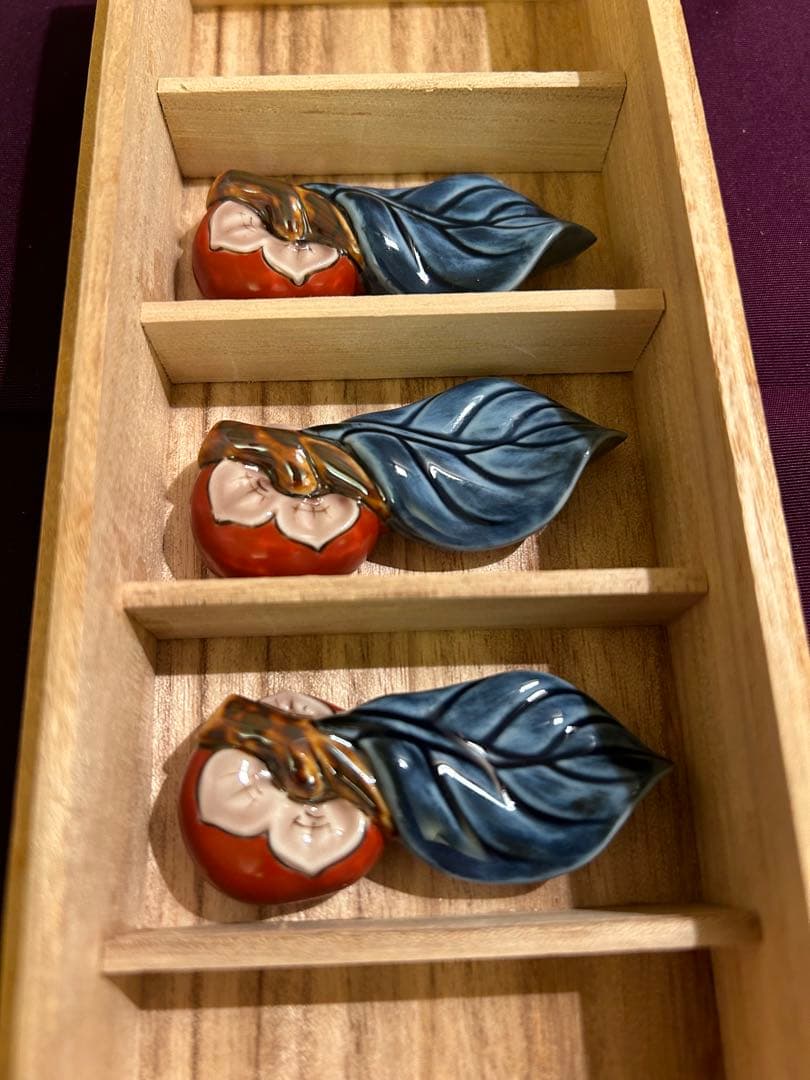 十四代 柿右衛門 柿葉形 箸置き 未使用品 3個 検 柿文