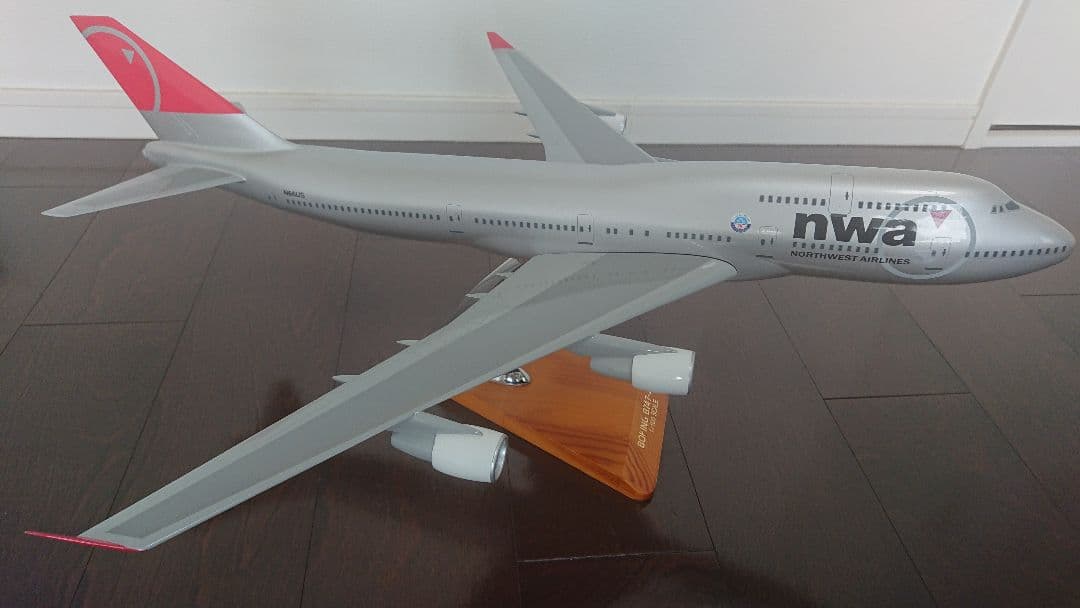 レア物！NORTHWEST AIRBOEING747-100模型 (1/100)