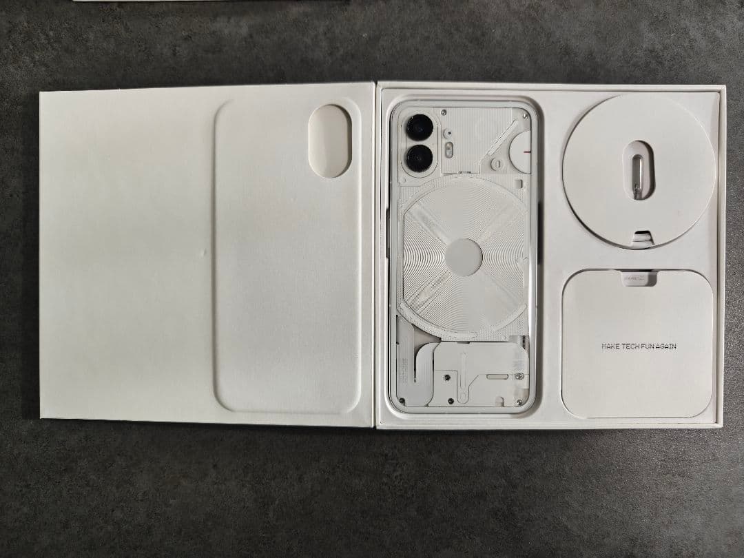 Nothing Phone (2) ホワイト 本体 充電ケーブル付き