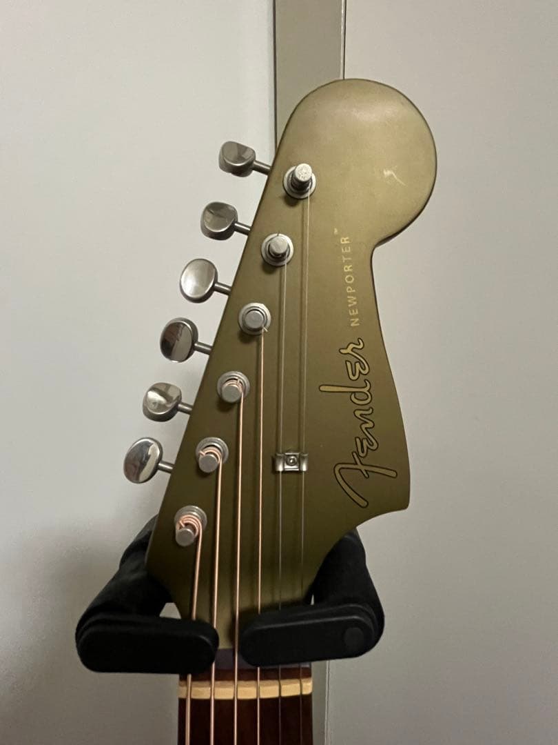 ギター Fender Newporter Player olive
