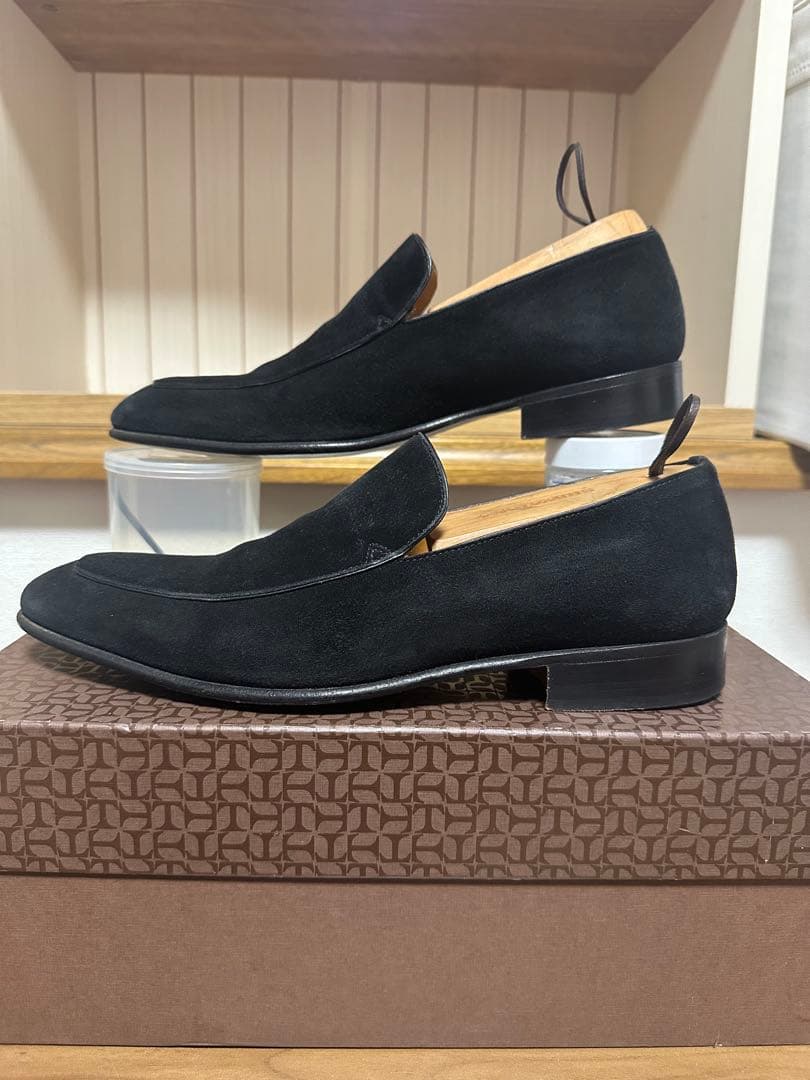 【超美品】セルジオロッシ　ブラックスエードスリッポン レザーソール　6