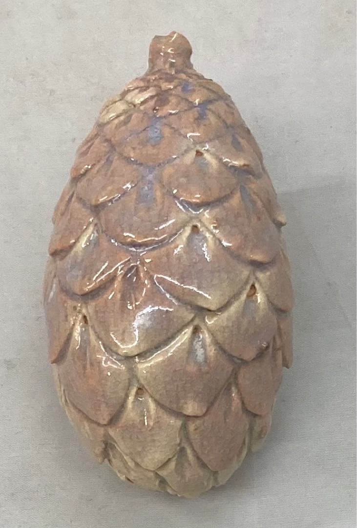 B236b「萩焼松笠香合」第十一世坂高麗左衛門造　共布共箱　韓峯　茶道具