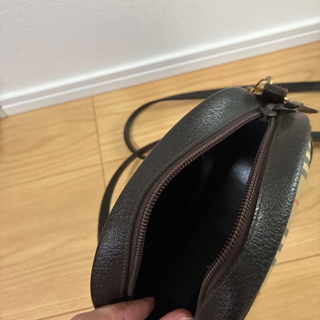 Burberry チェック柄ショルダーバッグ