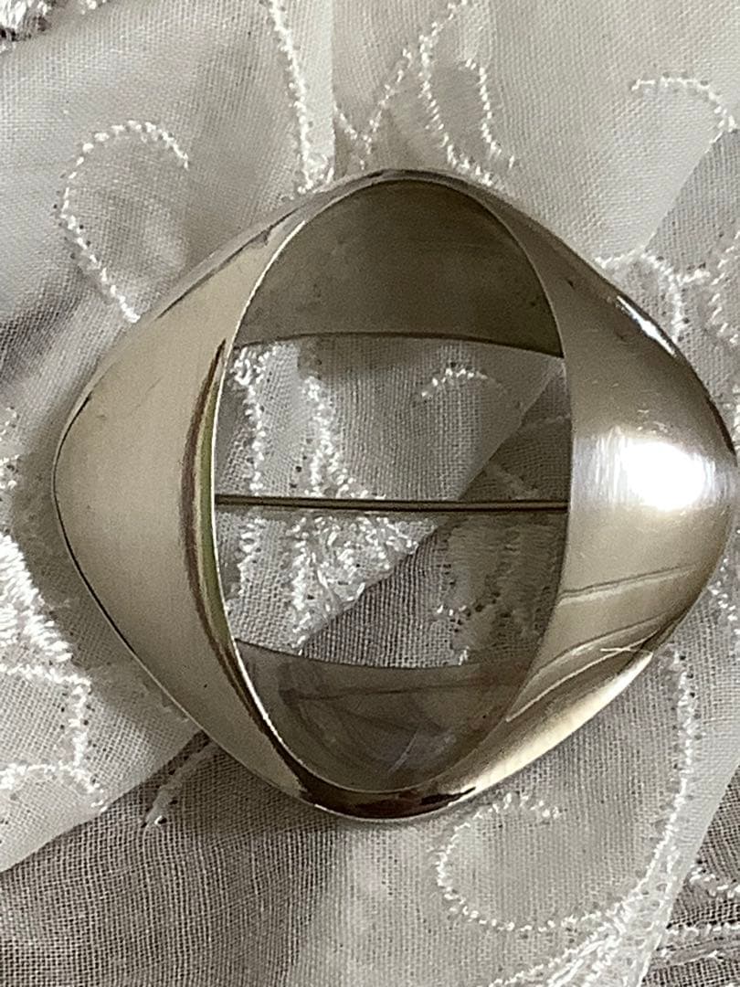 ジョージ・ジェンセン　ブローチ