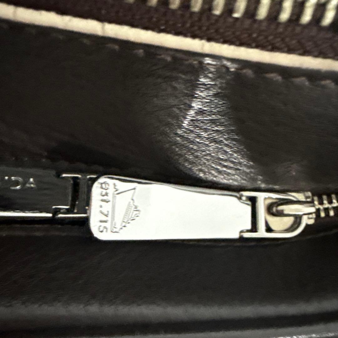 ペッレモルビダ バッグ シュリンクレザー ブリーフケース メイデンボヤージュ