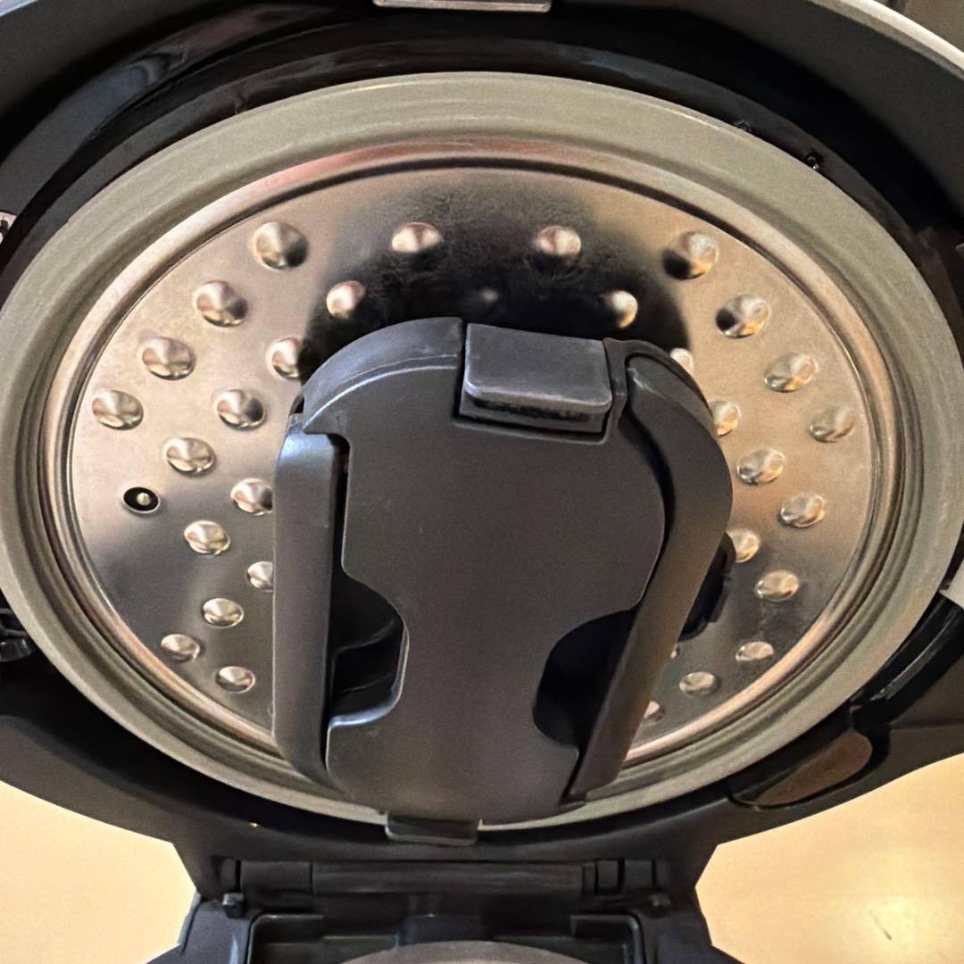 SHARP シャープ ヘルシオ ホットクック 1.6L KN-HW16E-W