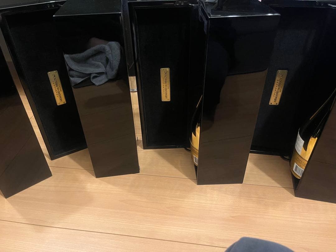 Armand de Brignac ゴールド 750ml 7本　ケース箱付き