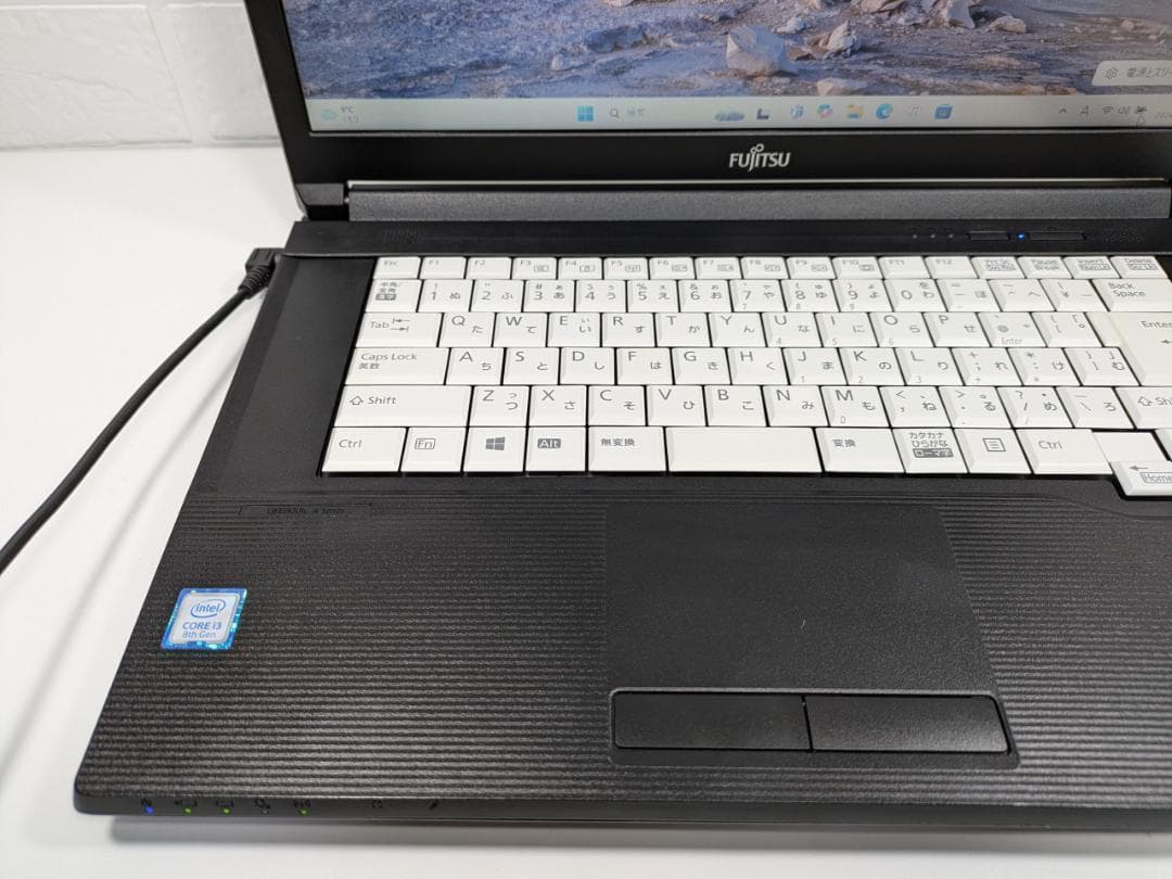 コ*ロ様 Windows11ノートパソコン✨オフィス付き✨富士通　爆速SSD　W