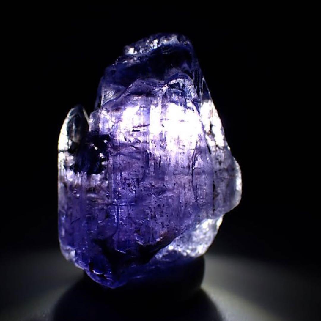 【タンザニア/メレラニ産】タンザナイト結晶