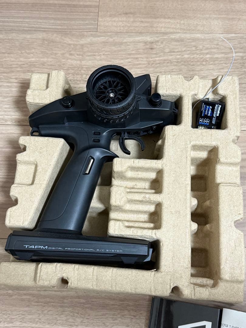 フタバ　4pm ヨコモ　受信機　送信機　タミヤ　ラジコン　プロポ