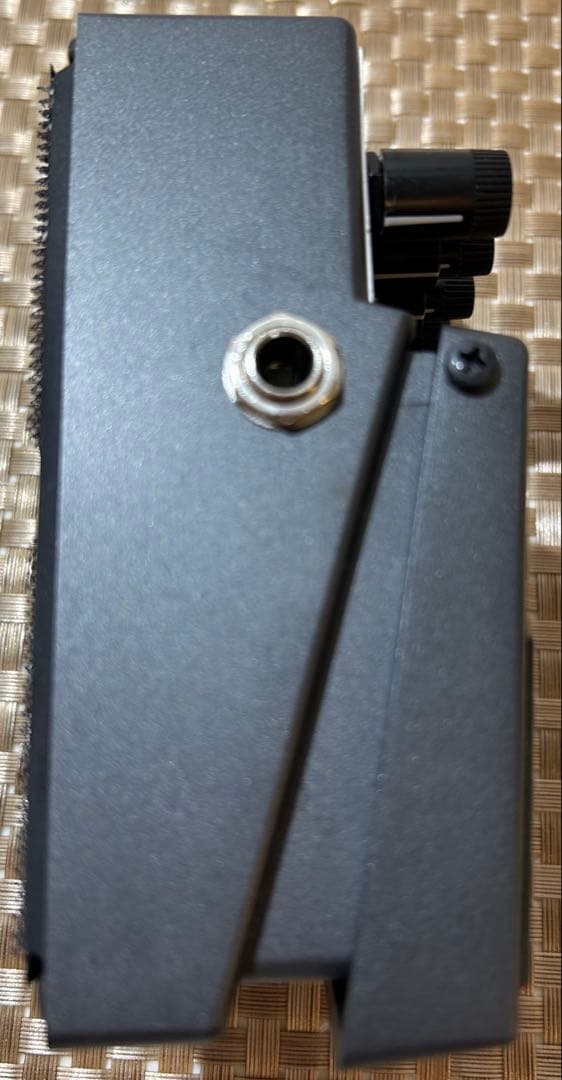 BOSS l Zone MT-2w ギターエフェクター