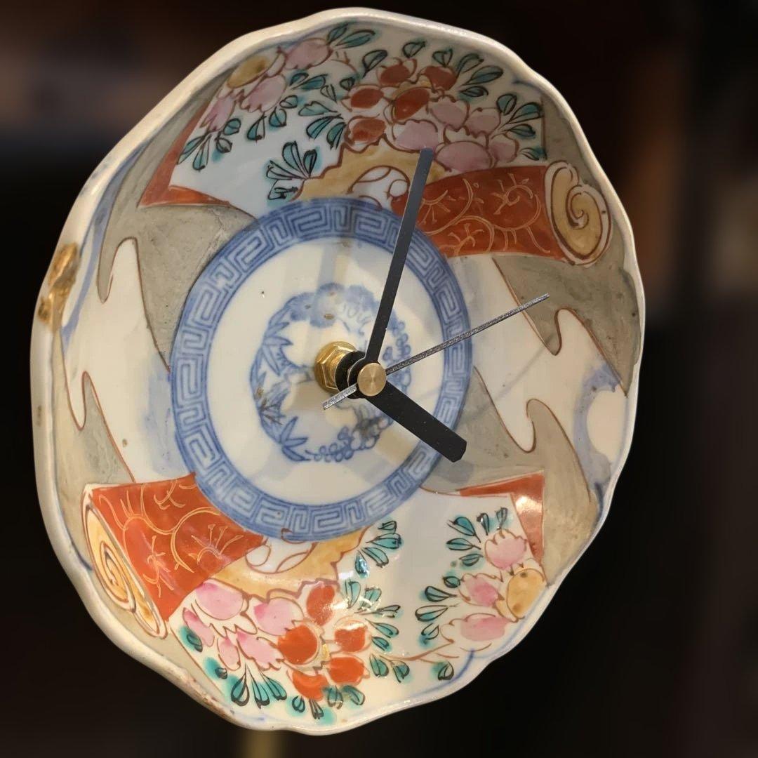 アンティーク宮型柱時計の木枠　古伊万里の時計 中にはめ込んだ振子時計