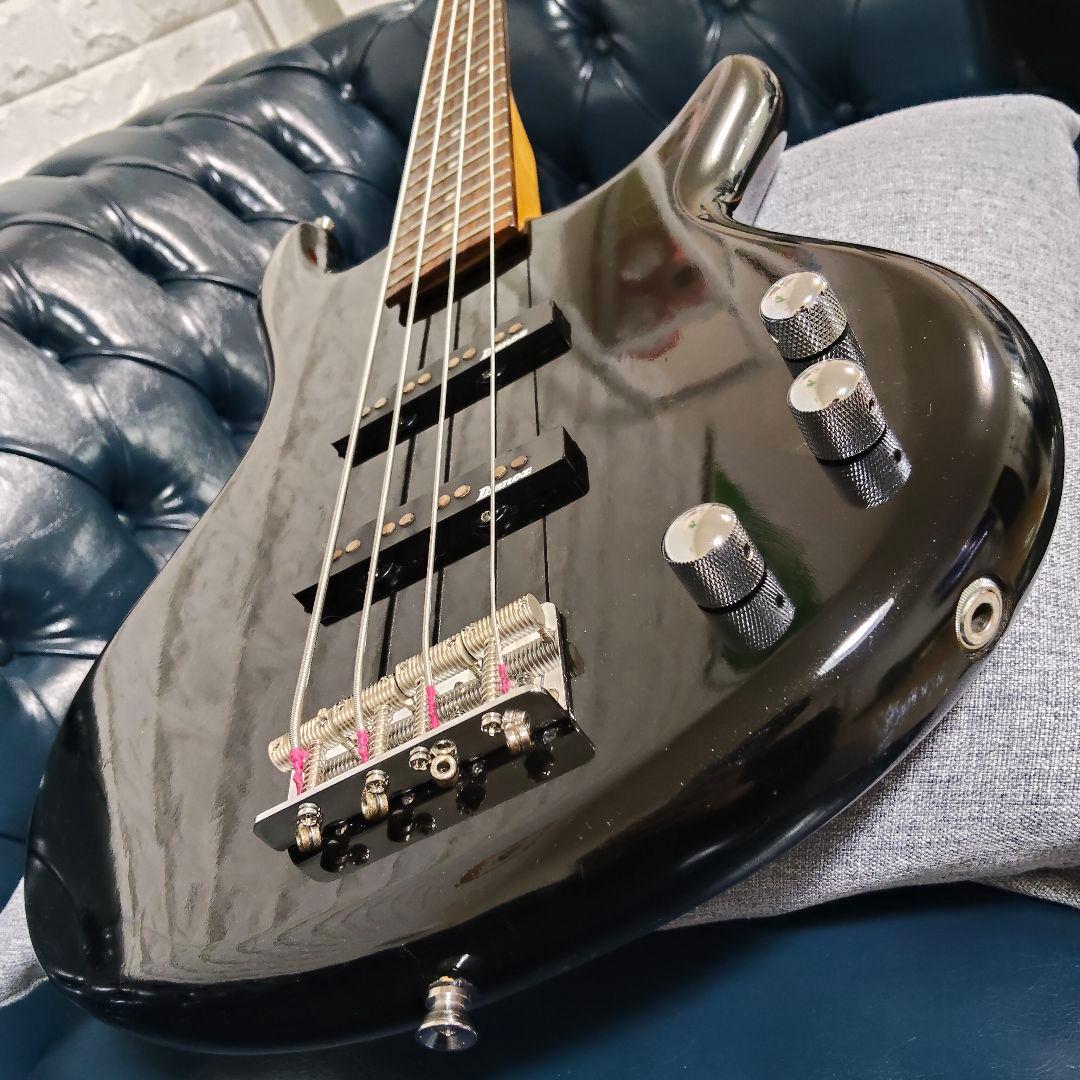 Ibanez GSR320 Gio Series エレキベース アイバニーズ