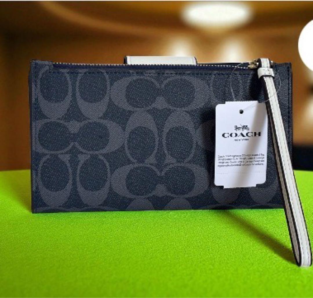 《新品》COACH 二つ折り財布