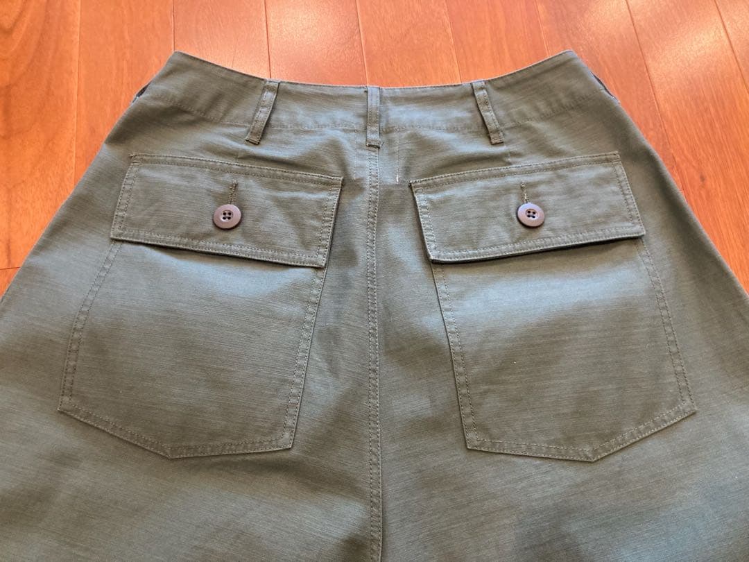 RHCロンハーマン　ワイドミリタリーパンツ（カーキ）