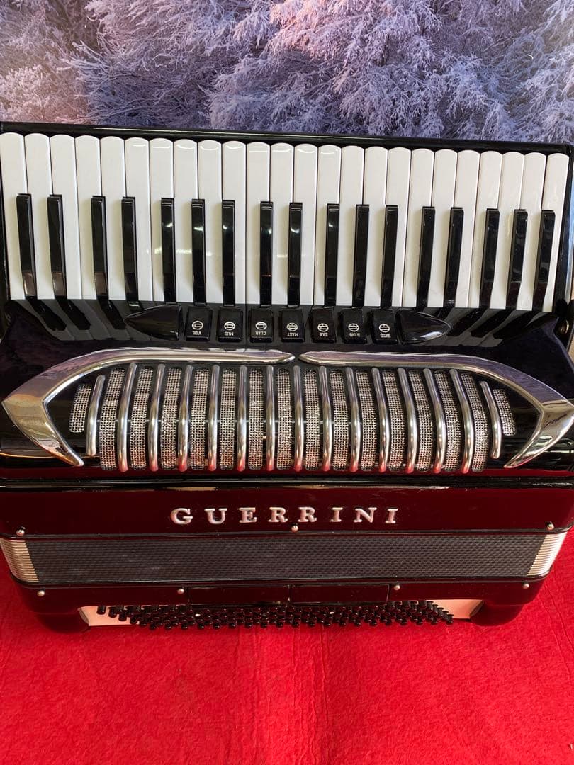 GUERRINI 使用頻度少く9.5kgは何方にもマッチングサイズ赤蛇腹整備済み