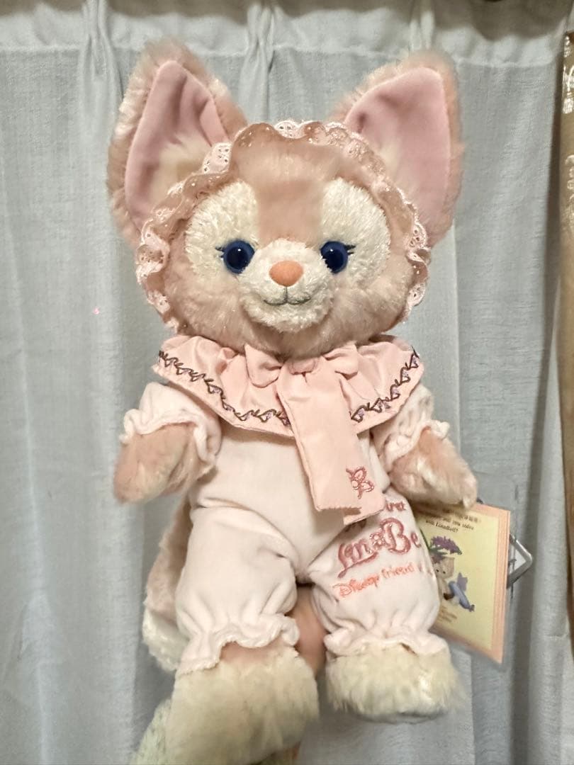 上海ディズニー　お顔厳選　リーナベルパジャマ　ぬいぐるみSS