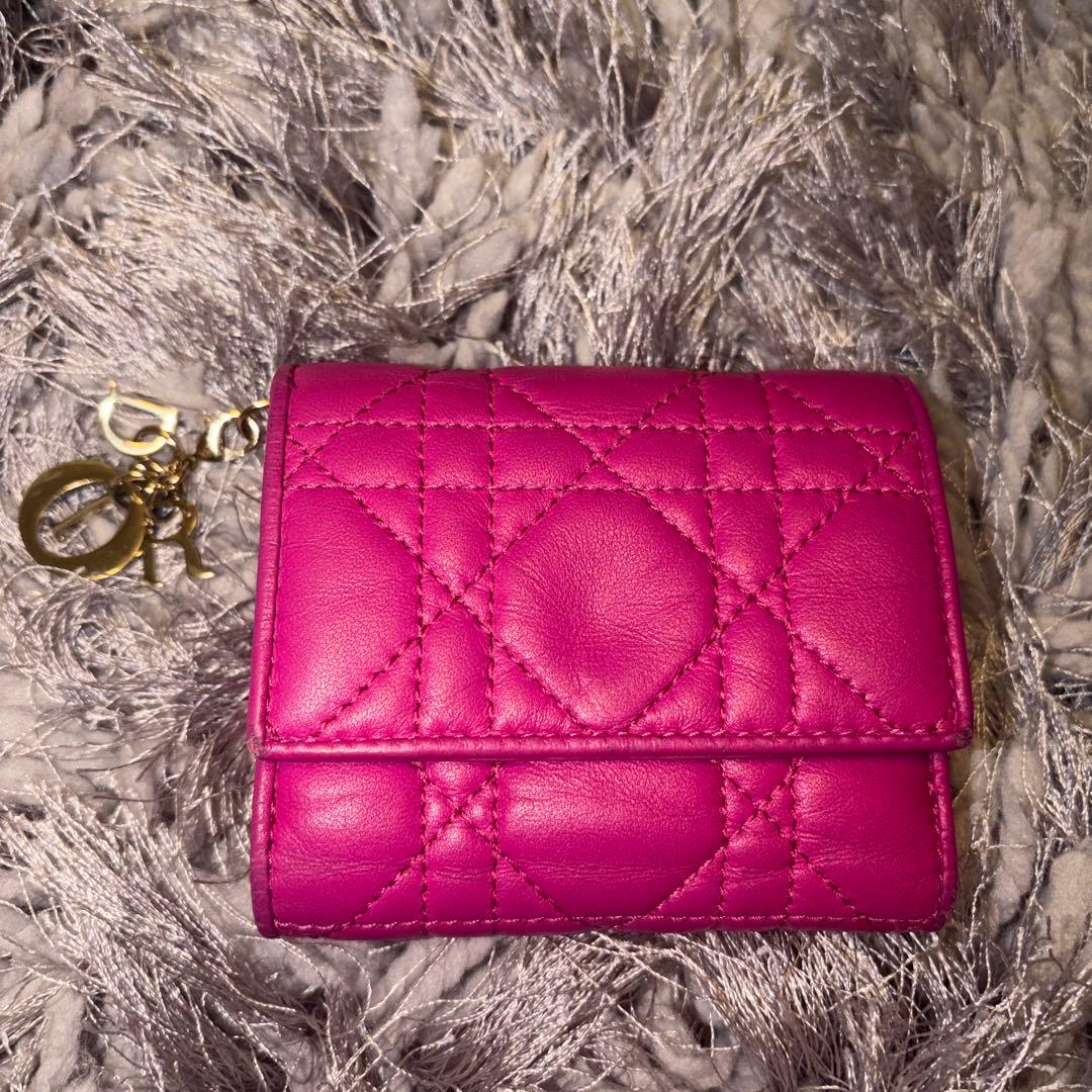 クリスチャンディオール　カナージュ　 ロータスウォレット　ピンク