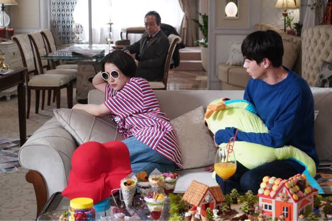 【非売品】アカメアマガエル　ぬいぐるみ　コンフィデンスマンJP