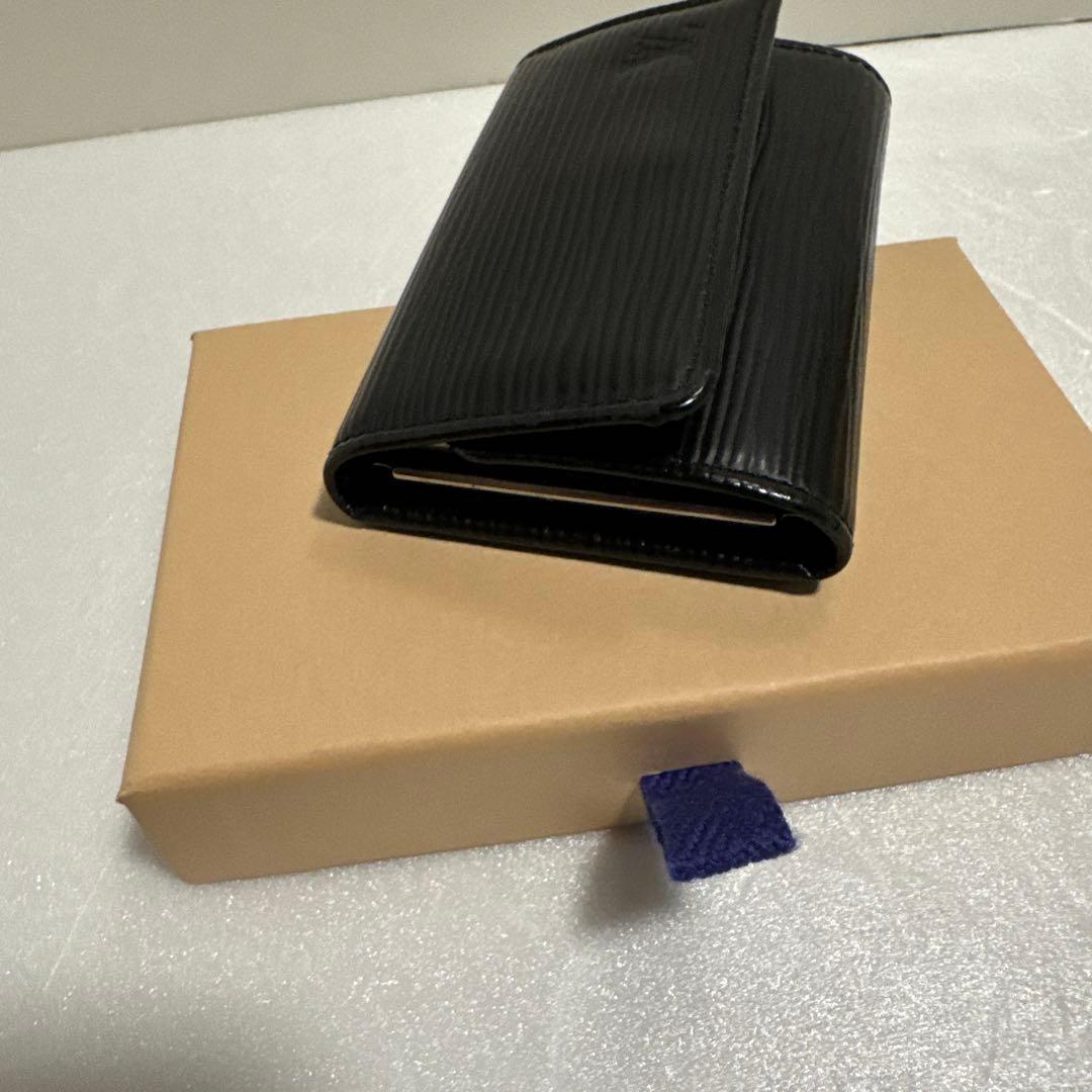 美品ルイヴィトンエピキーケース