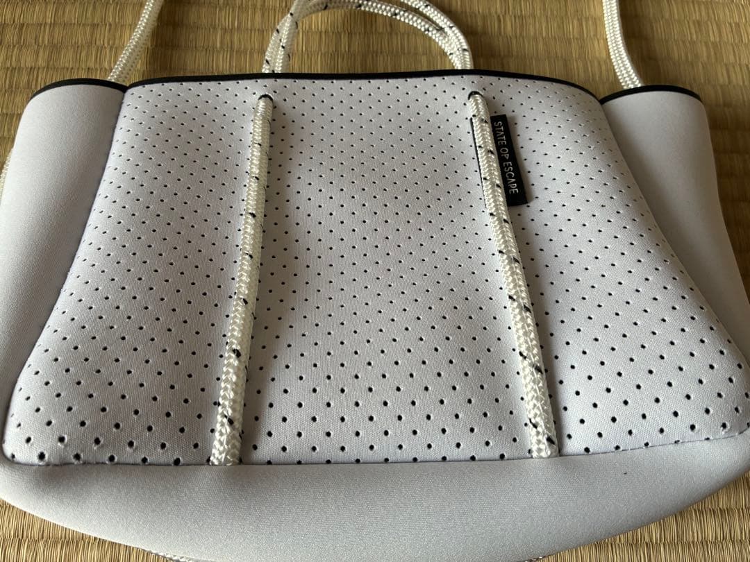 【新品/未使用】STATE OF ESCAPE