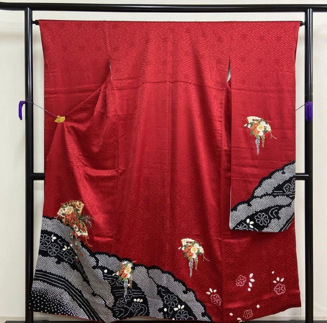 振袖フルセット6点サイズS絞り　正絹　赤色 花柄刺繍 売り切り終了