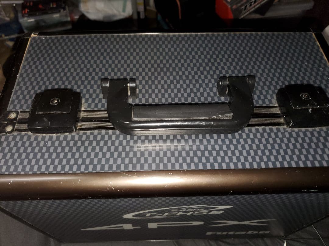 Futaba 4PX T-FHSS ラジコン送信機、受信機、ケース付き✨