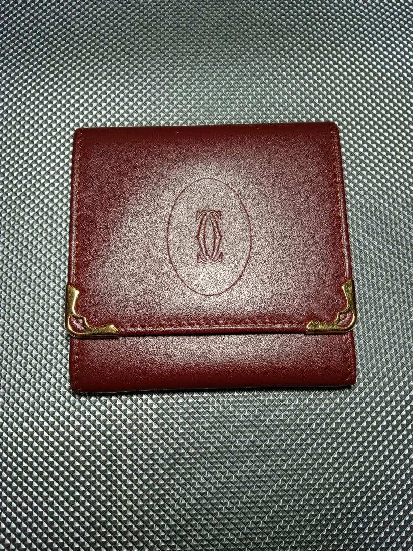 Cartier バーガンディ ケース