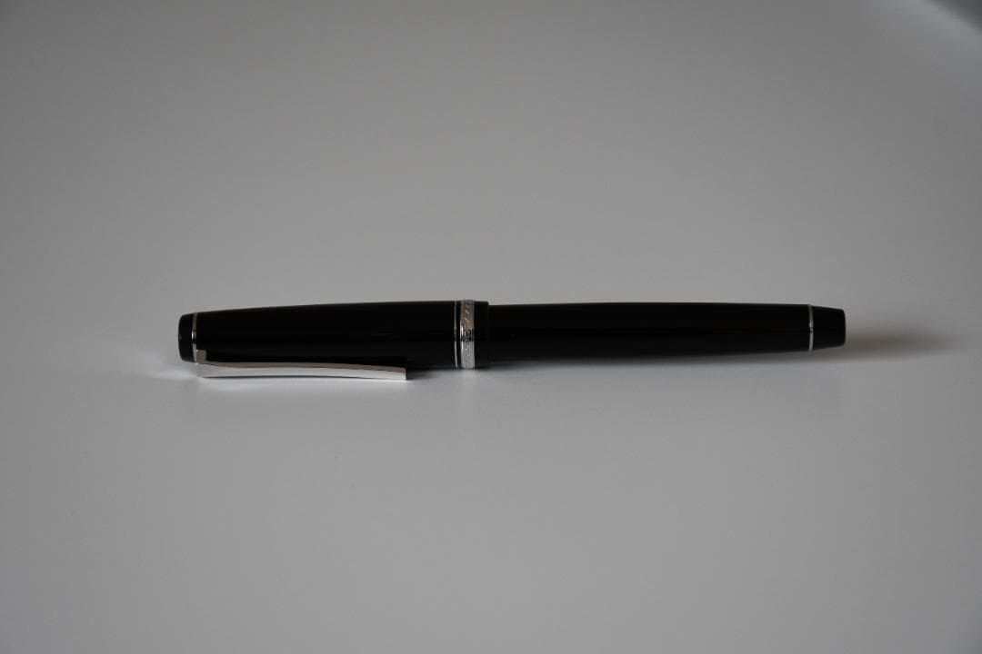 パイロット エラボー（ELABO）sf 樹脂軸