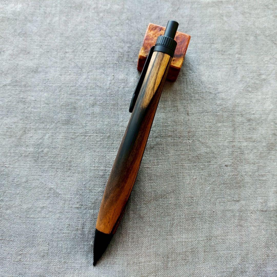 ハンドメイド　木軸シャープぺン　斑入黒檀　0.5mm　天然木　ブラック