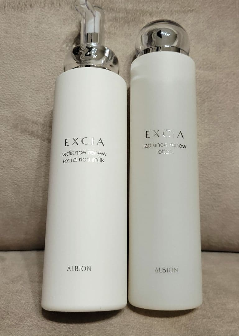 【新品未使用】エクシアラディアンスリニュー 乳液&化粧水 セット