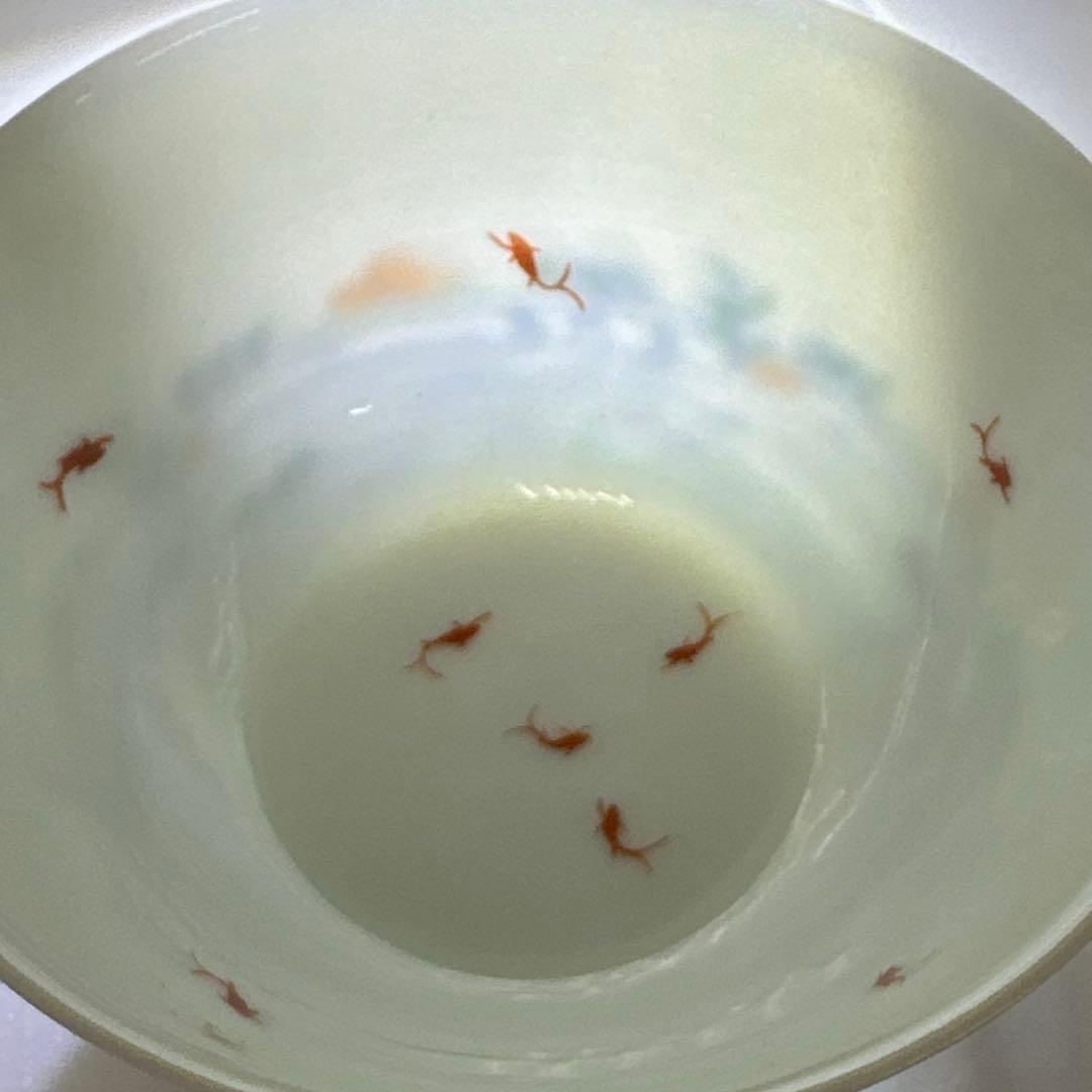 中国古玩　慶宣堂製豆彩金魚文盃　口径7.4㎝ 東Y7-0414②