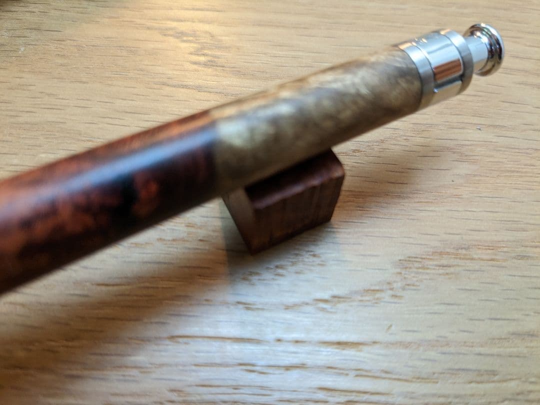 工房楔　本花梨瘤杢紅白　ペンシル楔　個展