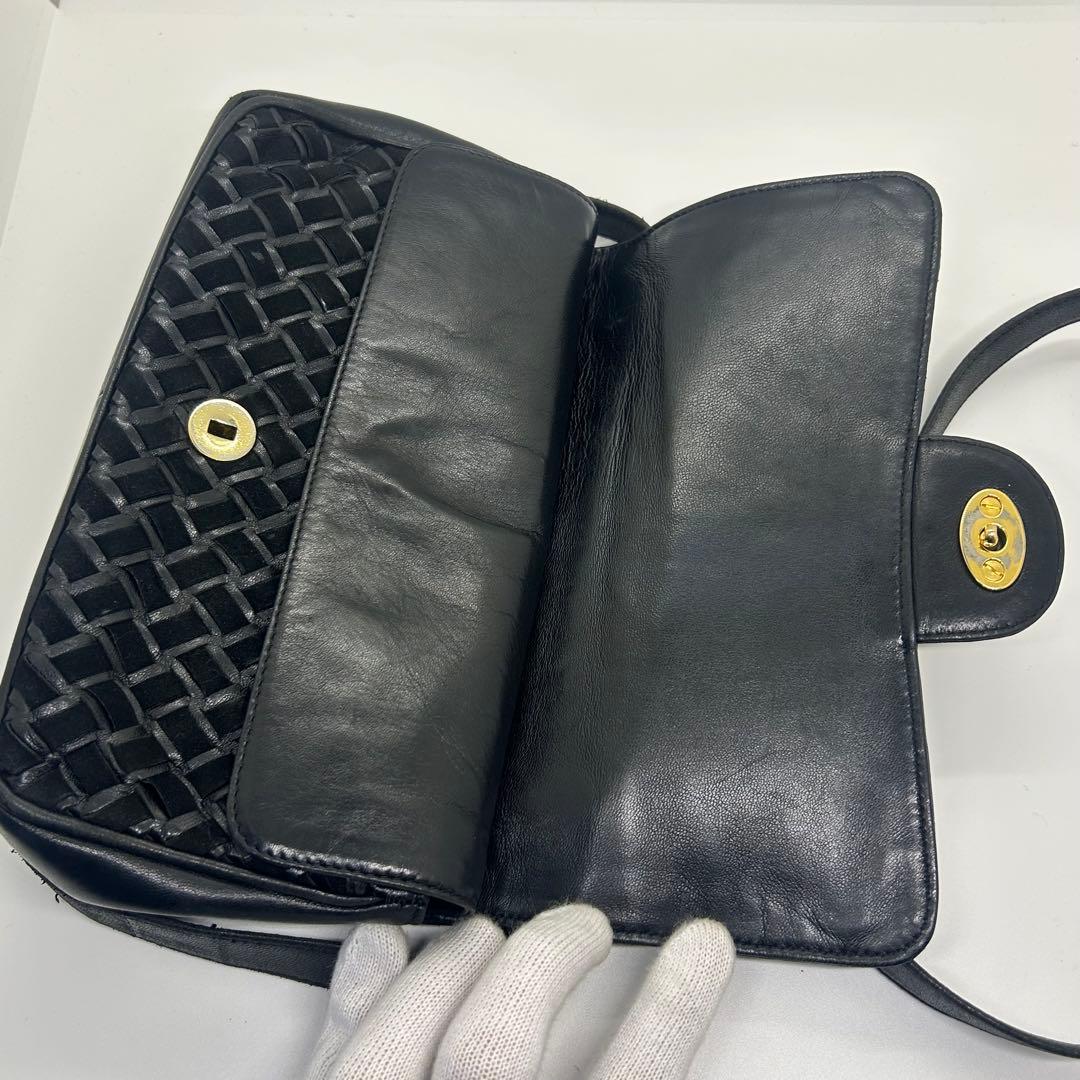 美品✨ Bally バリー レディース ショルダー バッグ レザー ブラック