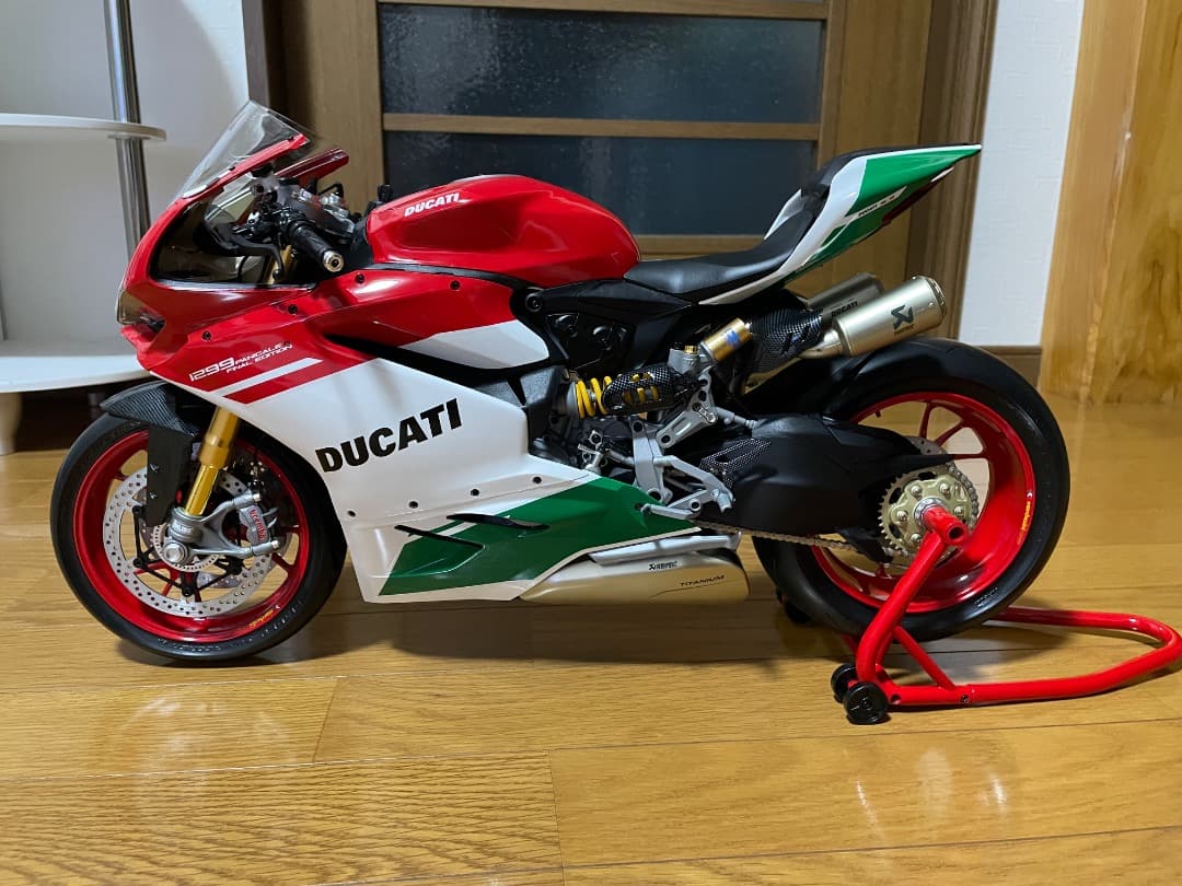 ポケール ドゥカティ 1229 パニガーレ　1/4 pocher