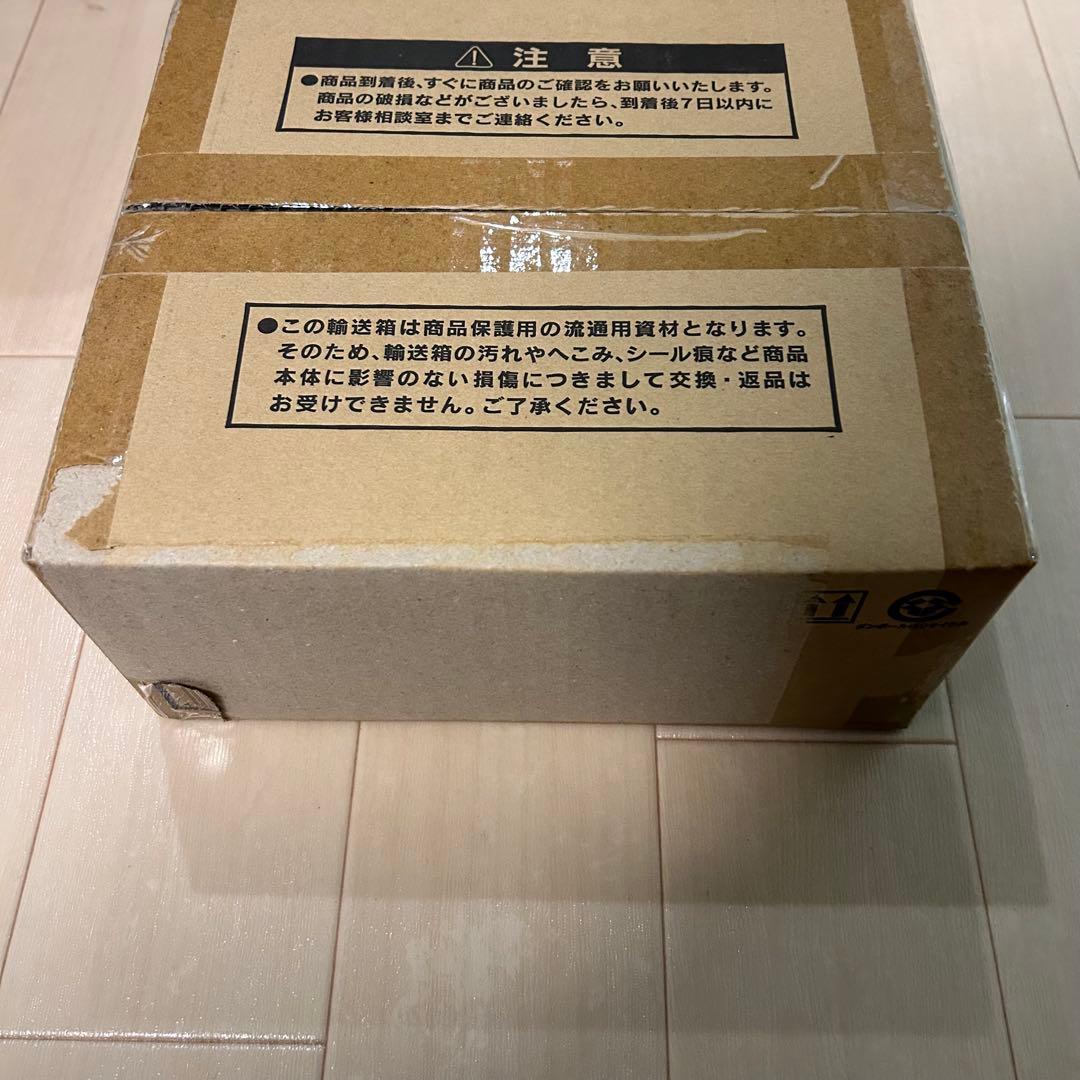 ブラックマジシャン　ステンレス　シリアルNO入り スペシャルカード