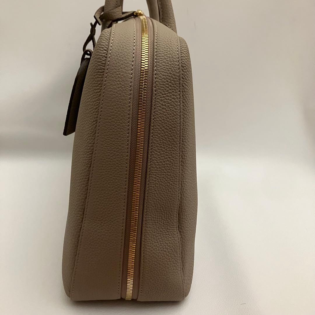 ✨未使用級　希少✨ 大峡製鞄 ゲント•メディア スリムオーバーナイト　グレージュ