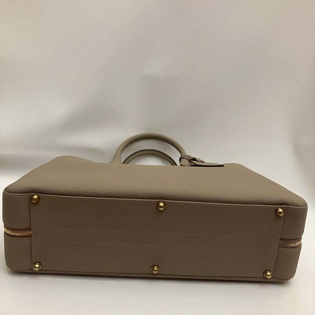 ✨未使用級　希少✨ 大峡製鞄 ゲント•メディア スリムオーバーナイト　グレージュ