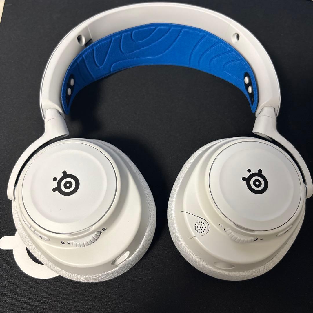 ヘッドホン SteelSeries Arctis Nova 7P