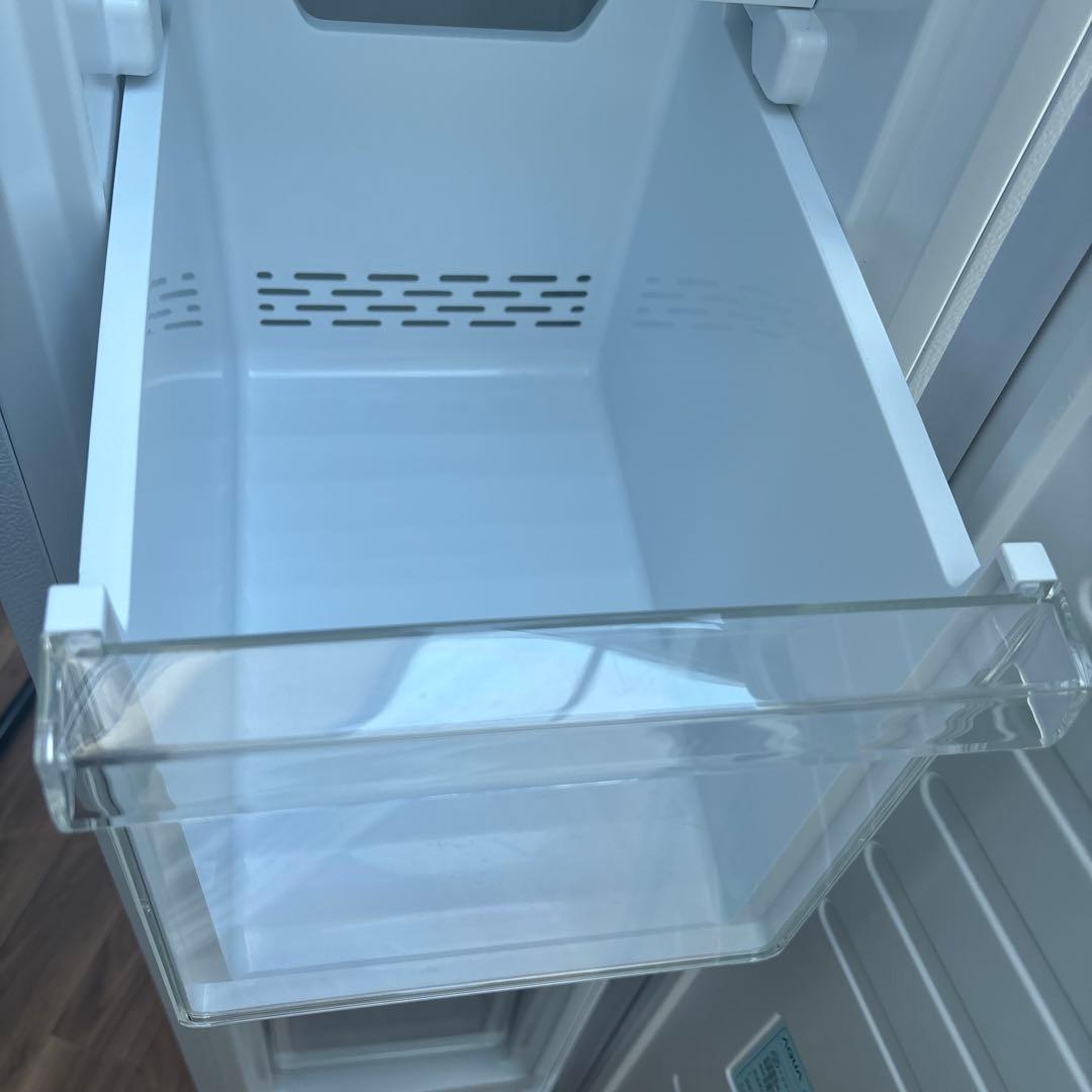 AQUAスリムタイプ冷凍庫 102L AQF-SF10K 2021年製