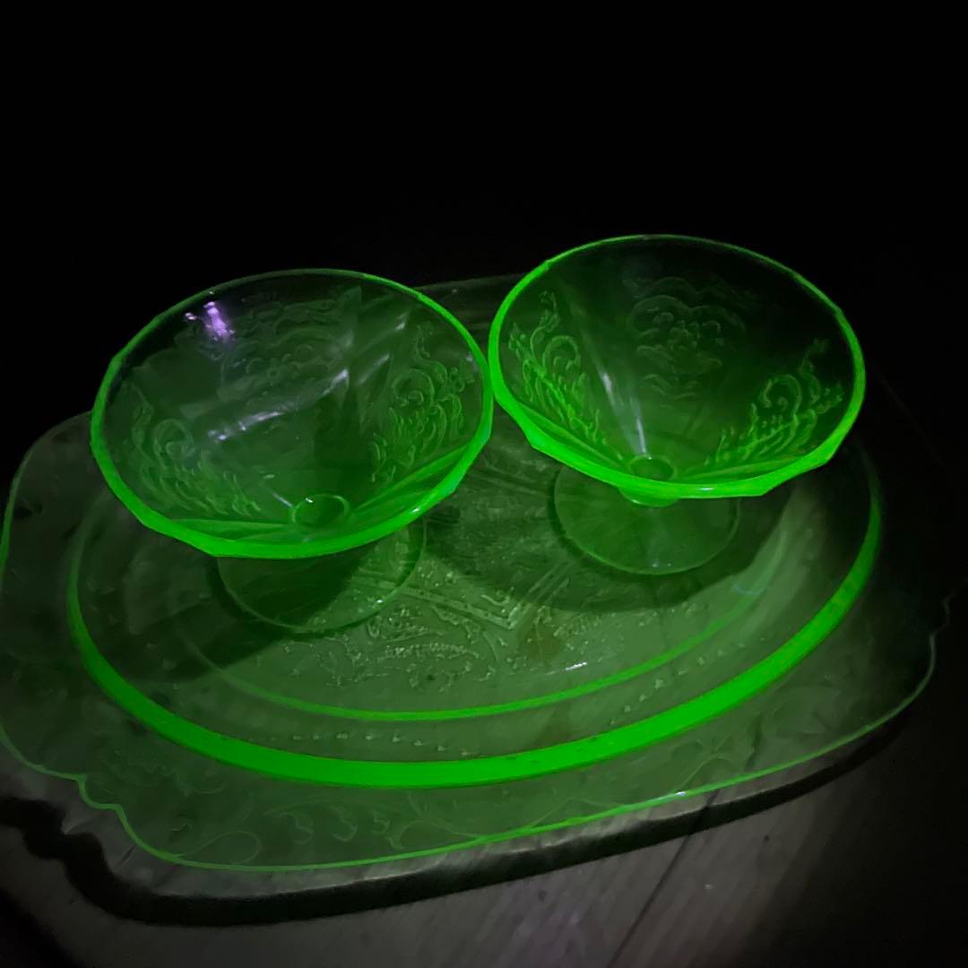 レア　ウランガラス　フェデラルマドリッド　シャーベットペア　大型オーバルトレイ