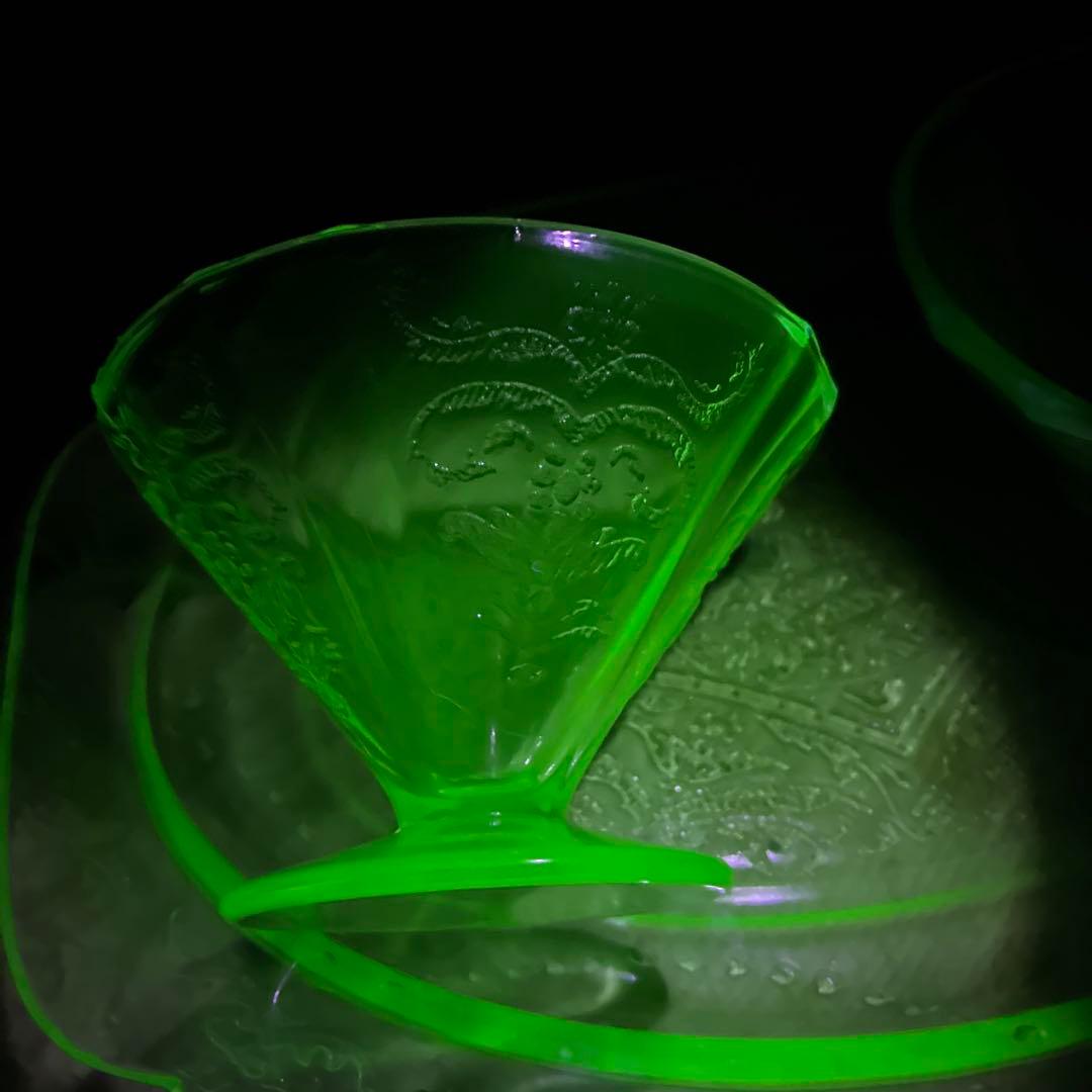 レア　ウランガラス　フェデラルマドリッド　シャーベットペア　大型オーバルトレイ