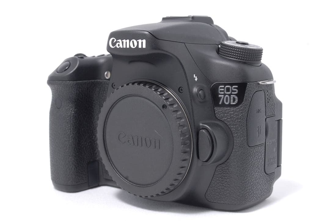 極美品◆Canon EOS 70D◆Wレンズセット◆ショット数新品級2200回！