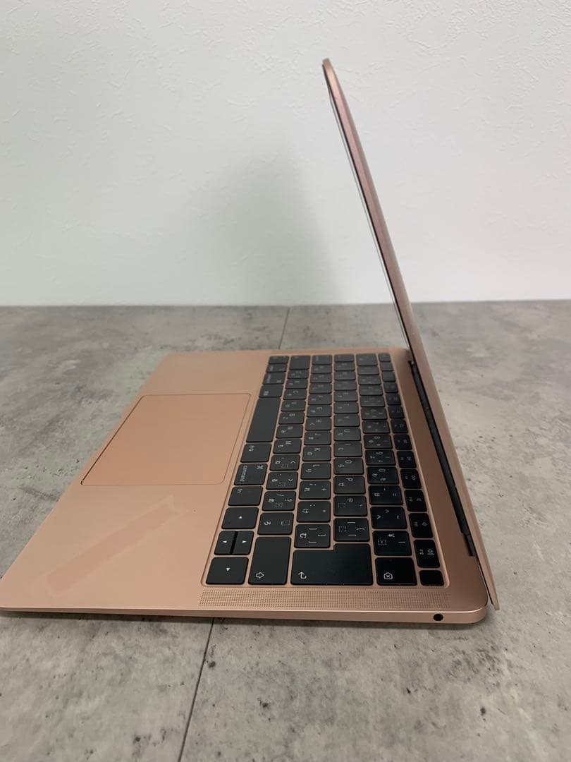 ＄【ジャンク/起動不可】MacBook Air 13インチ　A1932 ゴールド