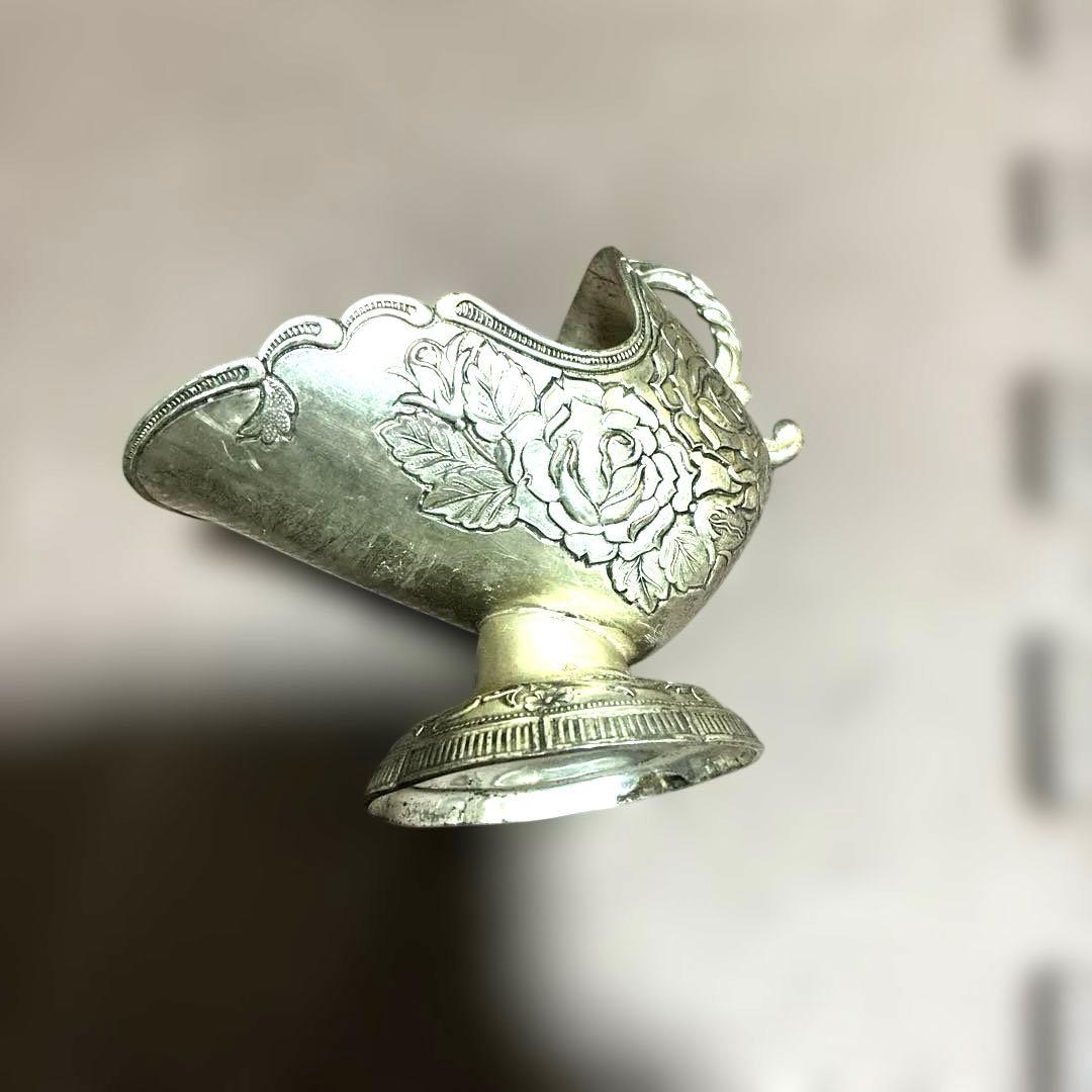ヴィンテージ シルバープレート シュガー ポットエンボス加工のバラ
