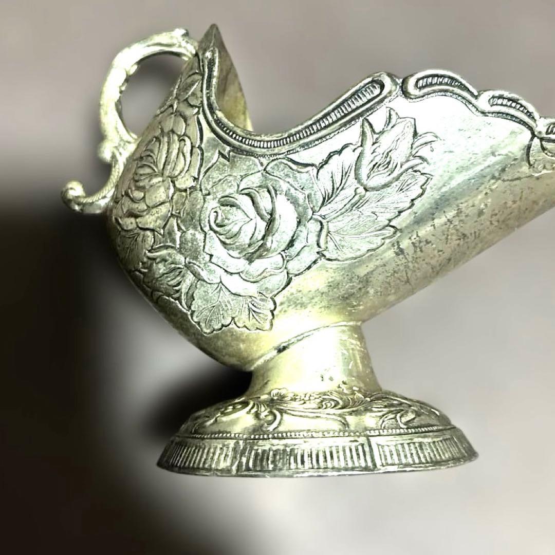 ヴィンテージ シルバープレート シュガー ポットエンボス加工のバラ