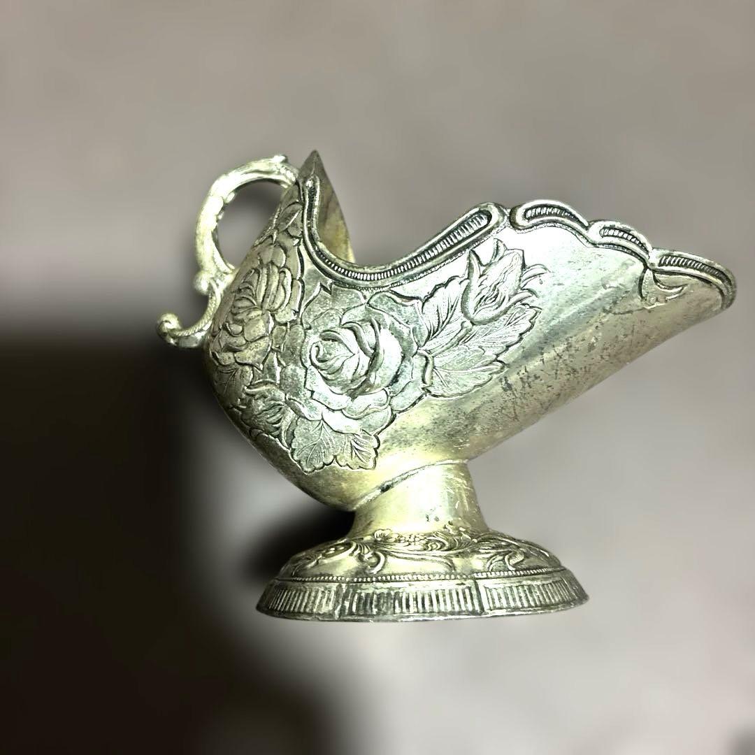 ヴィンテージ シルバープレート シュガー ポットエンボス加工のバラ