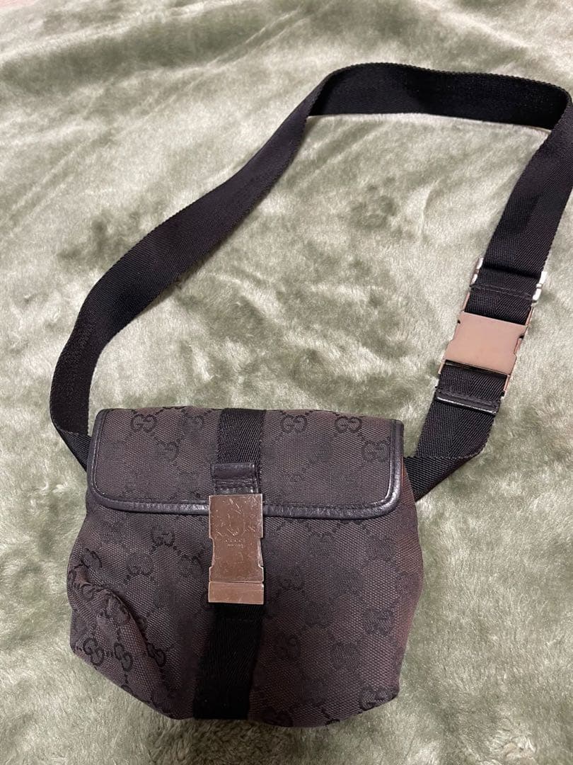 Gucci ショルダーバッグ ブラック