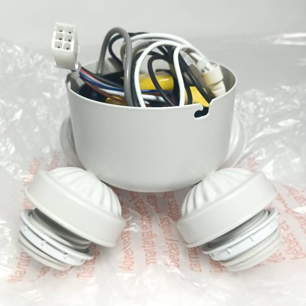 SIS シーリングファンライト 4灯 北欧 天井照明 空気循環 リモコン付き