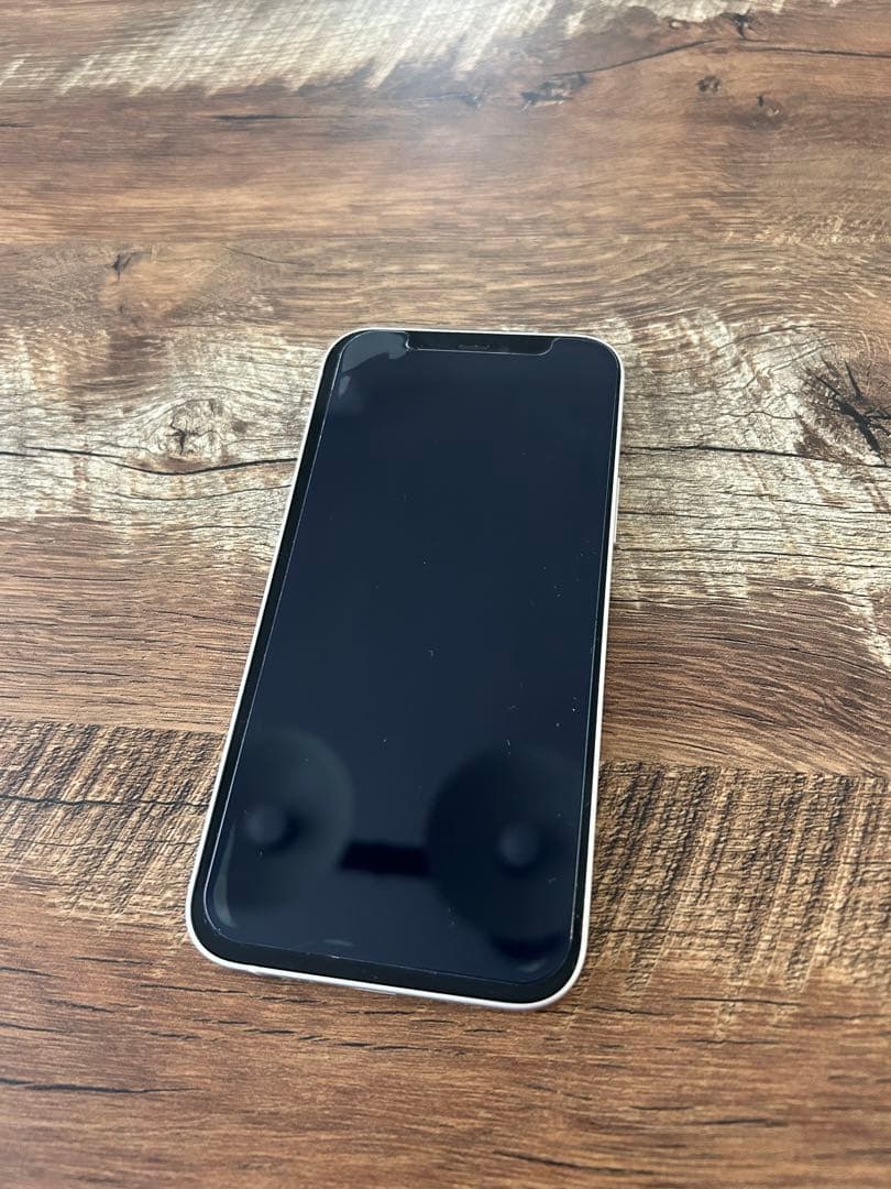 ︎⭐︎iPhone 12 ホワイト 64 GB⭐︎⭐︎